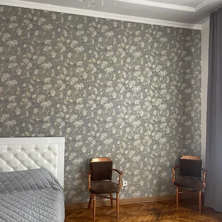 Newtone Apartment Chernivtsi Exterior photo