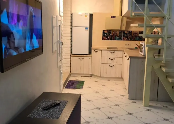 Newtone Apartment